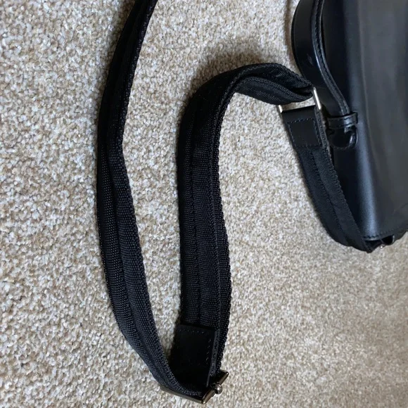 COLE HAAN BRIEFCASE BLACK LEATHER SCHOOL BOY CROSSBODY MESSENGER BAG Attaché